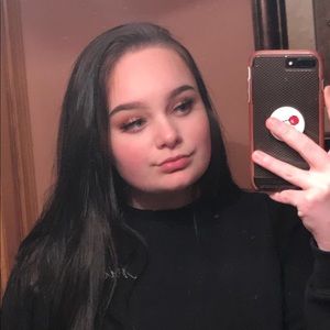 Meet your Posher, Hannah